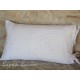 Housse de Coussin monogramme et dentelles anciennes