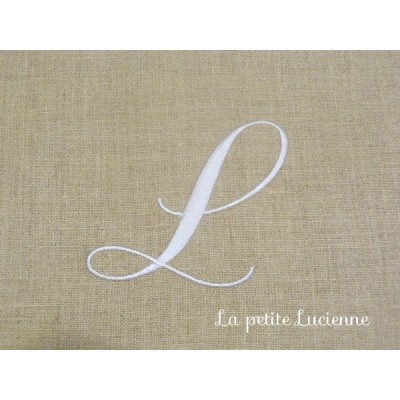 Lot 57: Monogramme L