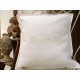 Housse de coussin monogramme 