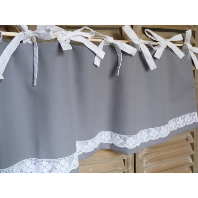 Cantonnière en coton gris et linge ancien, dentelle-Mme NP