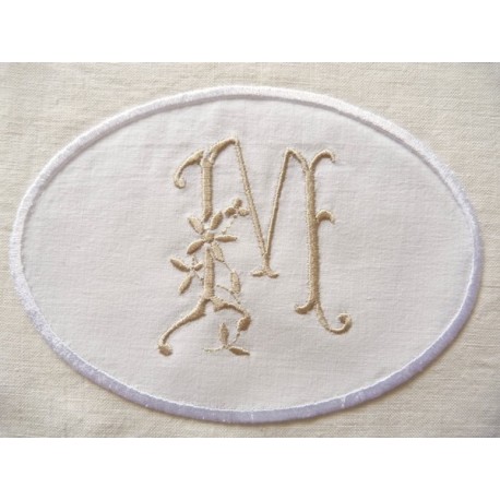 Monogramme Lucienne, monogramme médaillon