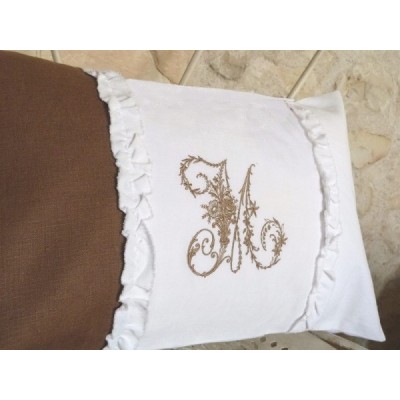 Housse de coussin en lin chocolat