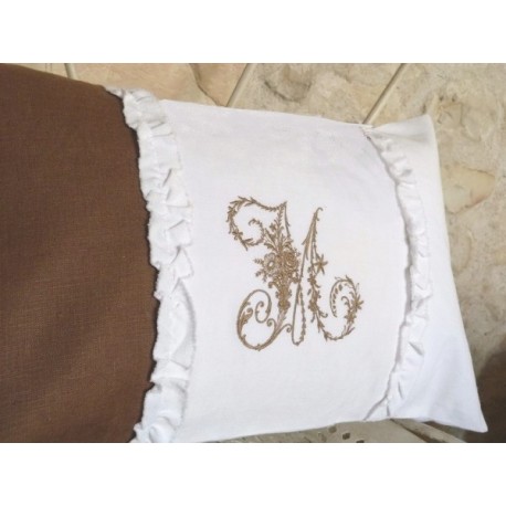 Housse de coussin en lin chocolat 